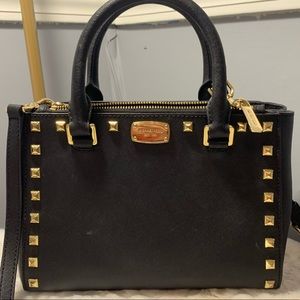Black and gold Michael Kors Purse